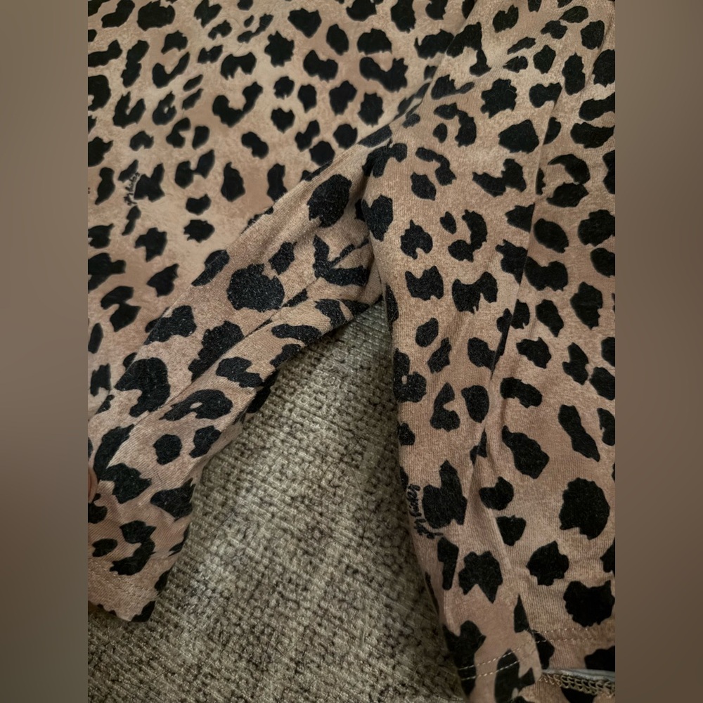 Leopard Print Shorts - Picture 4 of 7